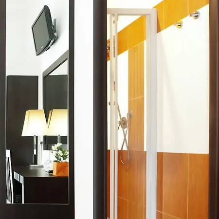 Konukevi Roman Residence Roma