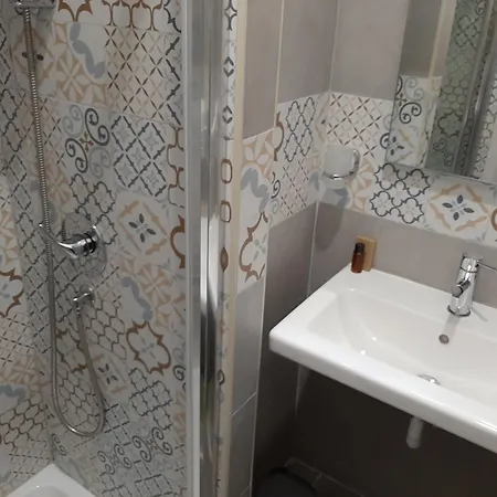 Konukevi Roman Residence 4*