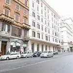 罗马度假村酒店 4*